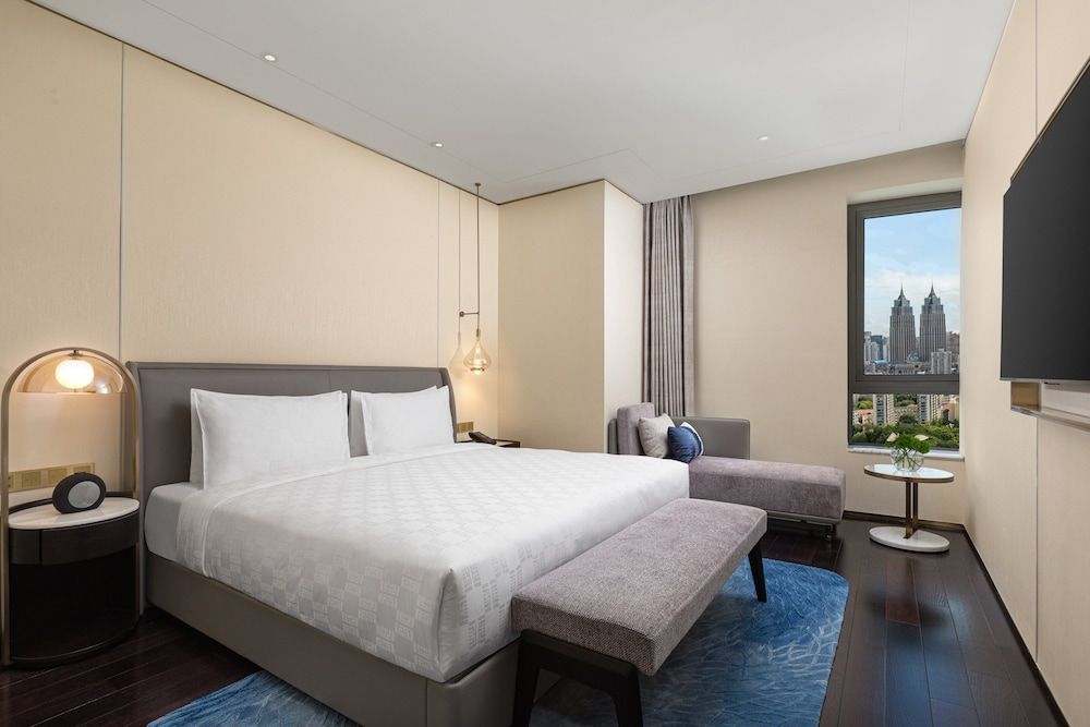 Suite, 1 Bedroom, Business Lounge Access