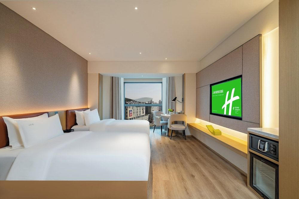 Standard Room, 2 Twin Beds, City View