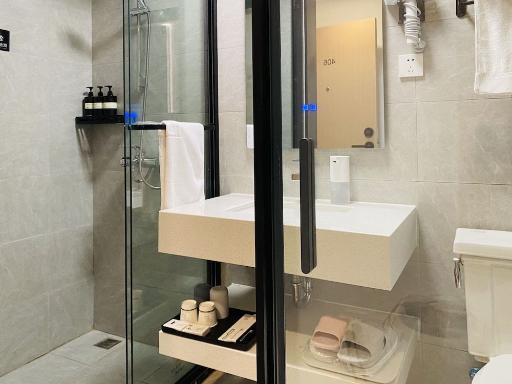 Dayin International Youth Hostel (Shanghai Nanjing East Road;People's Square;The Bund Branch) Standard King Room 4