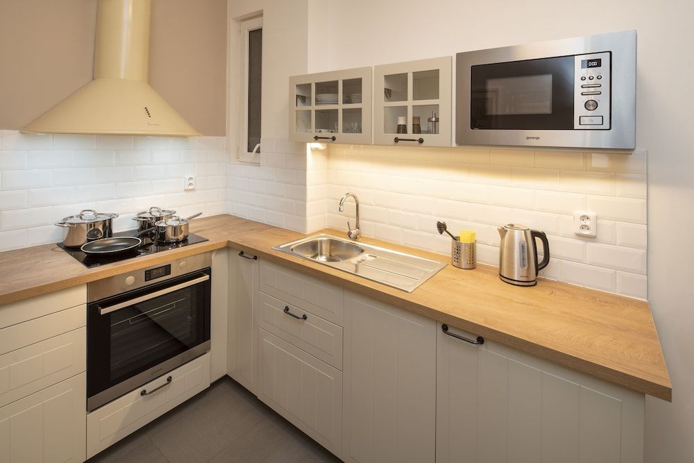 Kitchenette