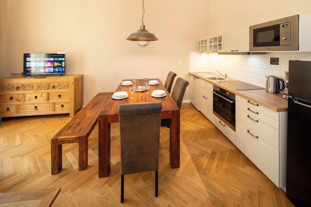 Kitchenette