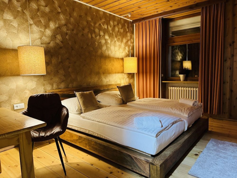 Classic Double Room, Private Bathroom