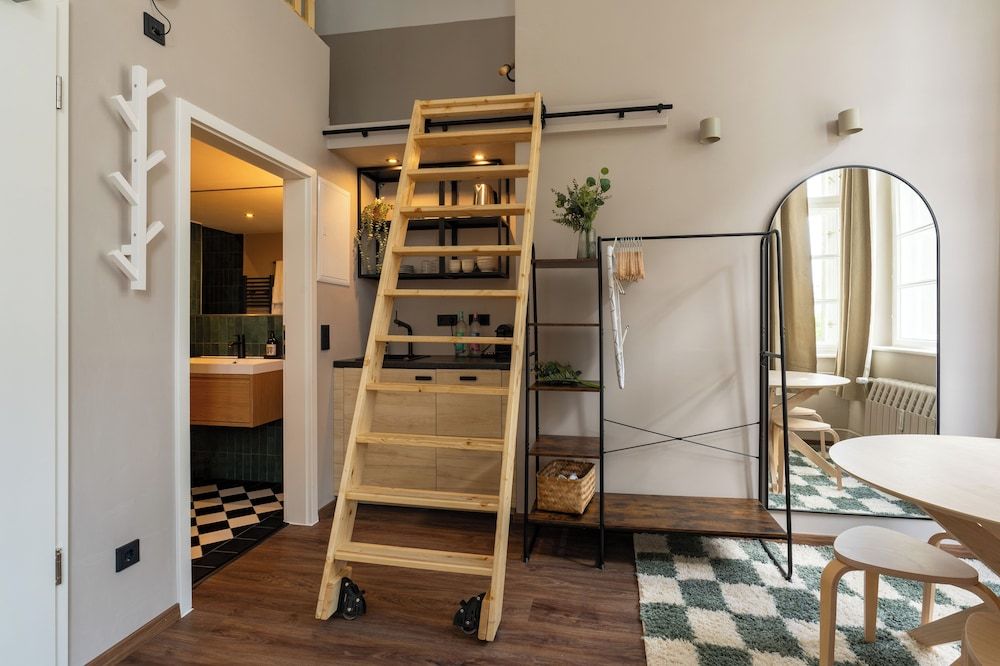 The Charming by Curt Suites Classic Quadruple Room 23