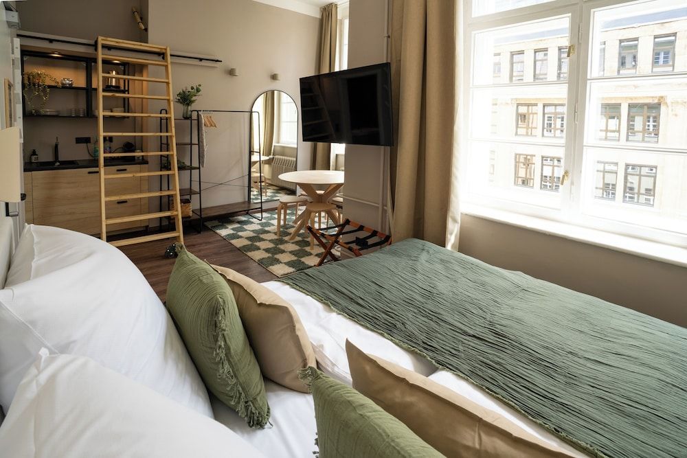 The Charming by Curt Suites Classic Quadruple Room 2