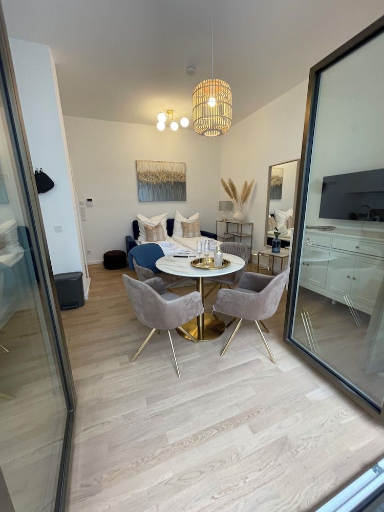 Luxury Studio Suite, 1 Bedroom, Patio