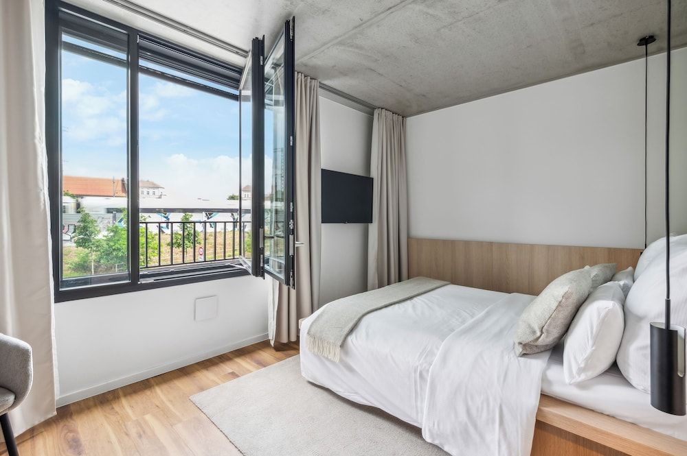Urban Premium Studio