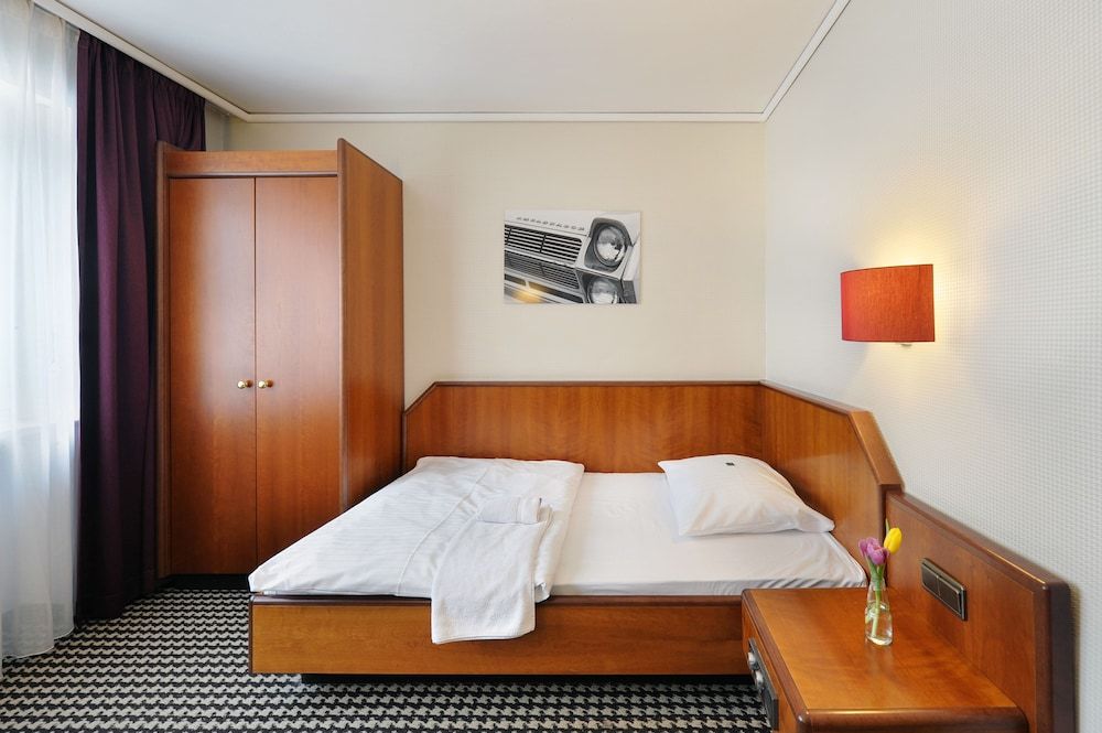 Ambassador Parkhotel