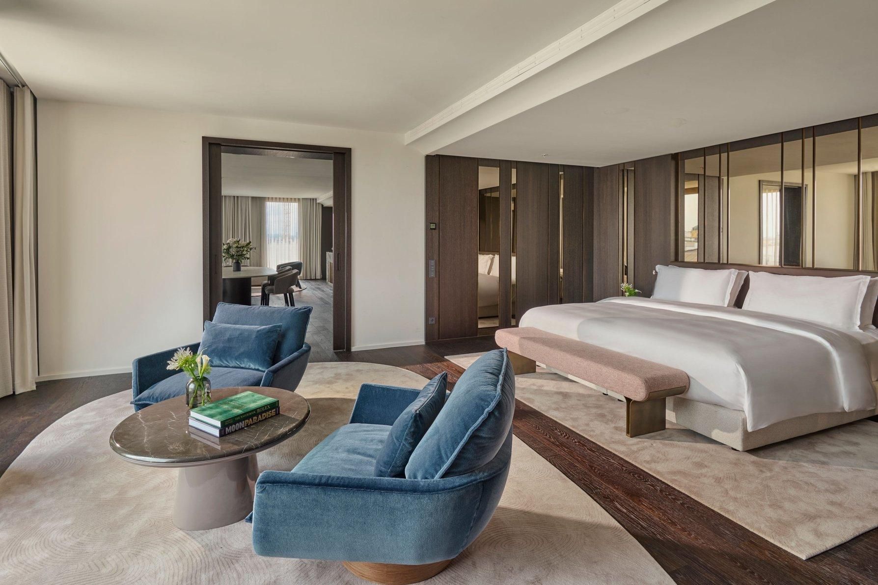 1 Bedroom Presidential Suite, 1 King, City view