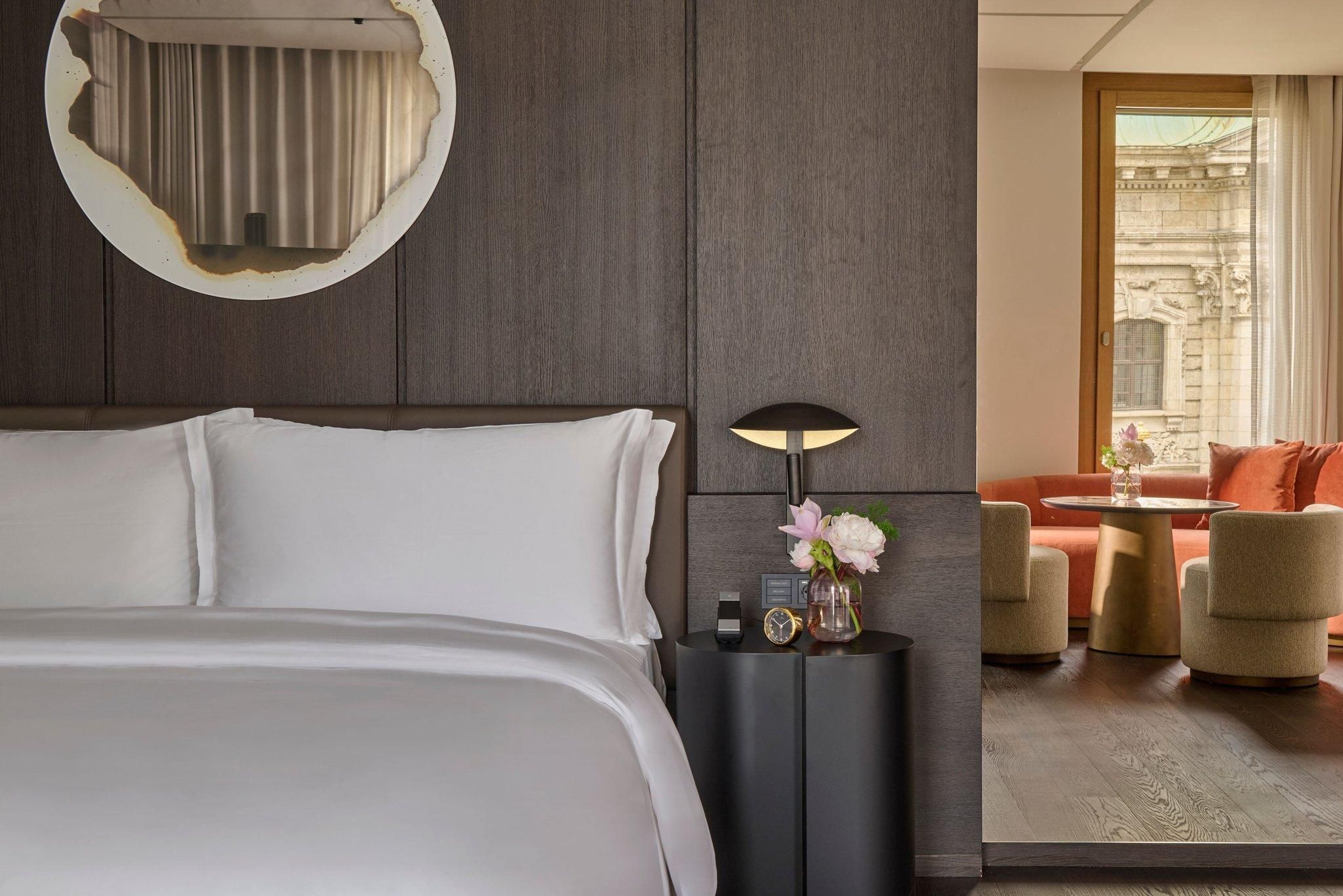 Grand Junior Suite, 1 Bedroom Suite, 1 King