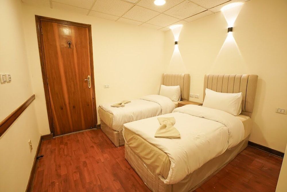 City inn Nile view Deluxe Twin Studio 3