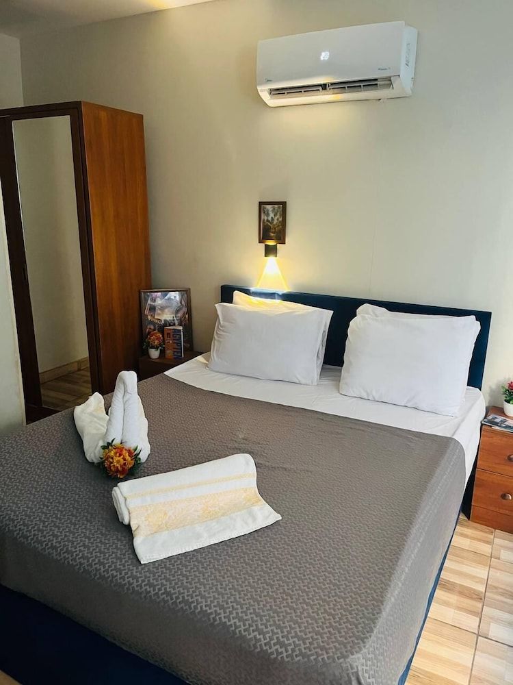 Revento City Double Room 10