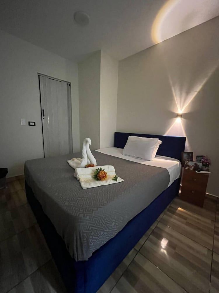 Revento City Double Room 8