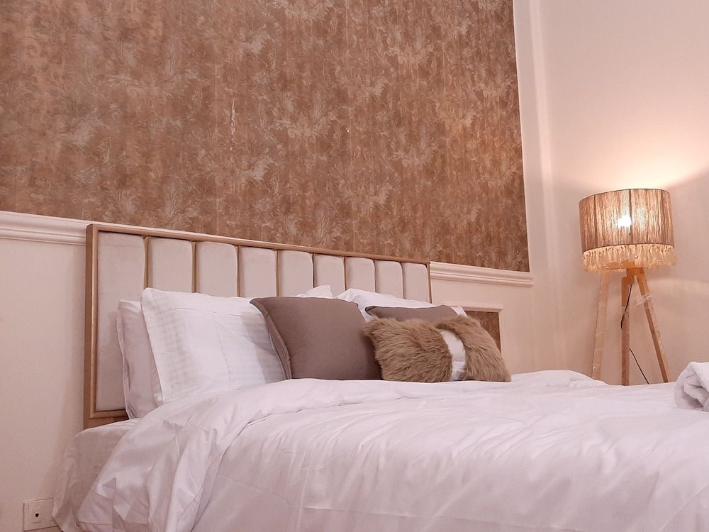 Royal Apartment in Talaat Harb Downtown Deluxe Apartment