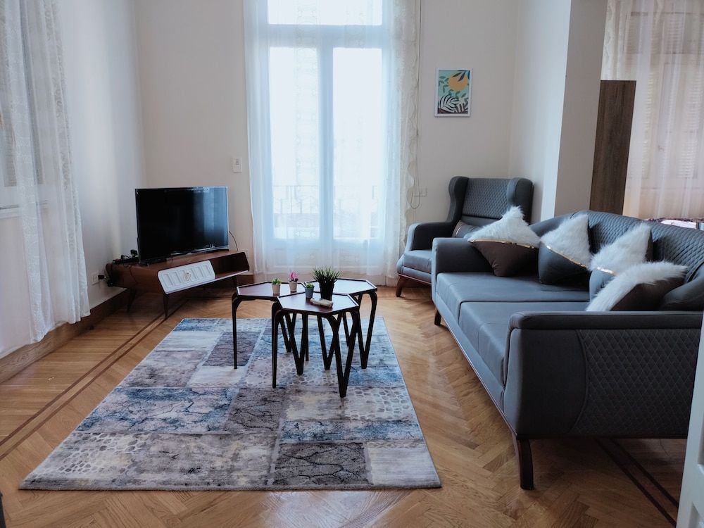 Royal Apartment in Talaat Harb Downtown Deluxe Apartment 14