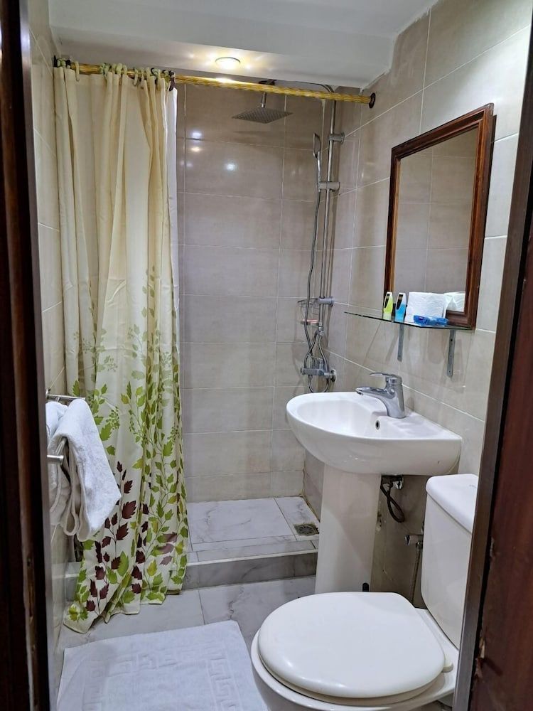 Philo Hotel City Double or Twin Room 6