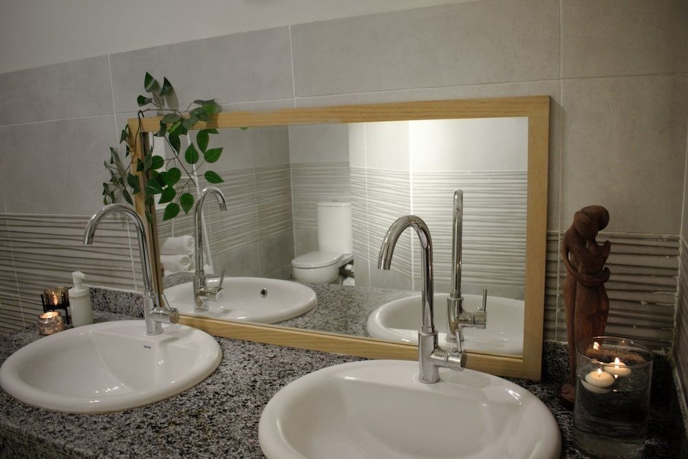 El Otel Hotel Economy Room, Shared Bathroom 7