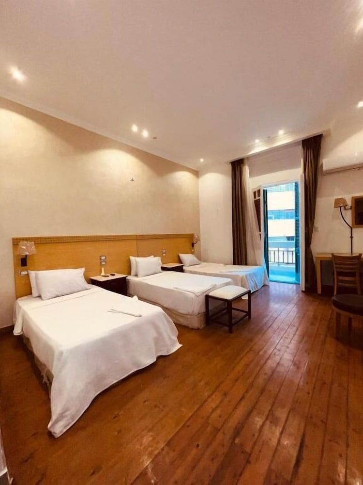 Standard Triple Room, City View