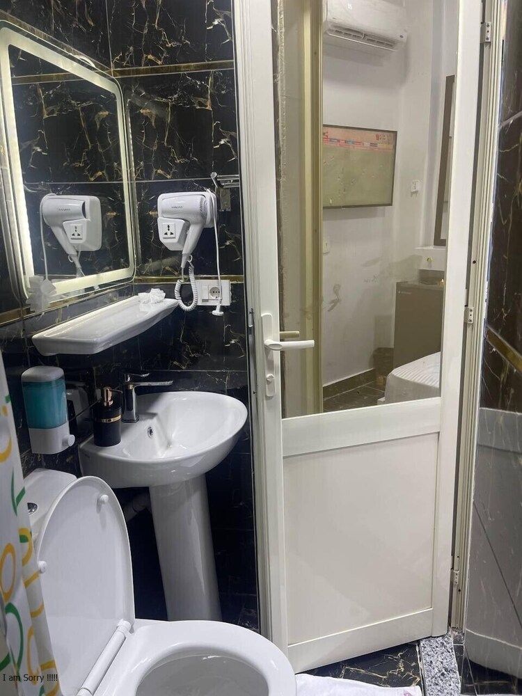 Future Hostel Deluxe Double Room, City View 30