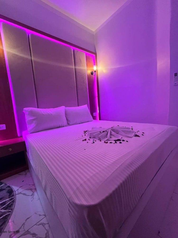 Future Hostel Deluxe Double Room, City View 10