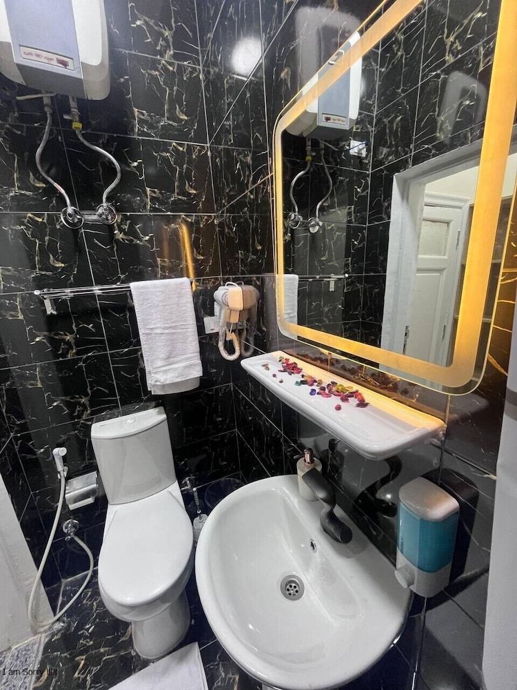 Future Hostel Deluxe Double Room, City View 33