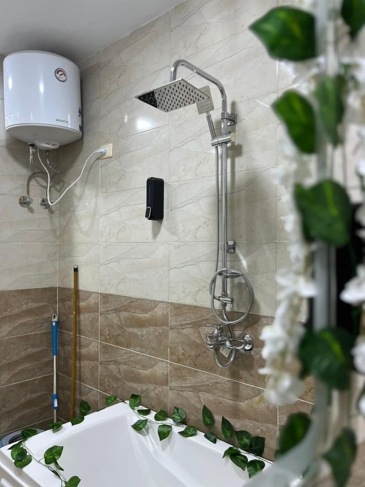 New royai studio Family Apartment, Balcony, City View 15