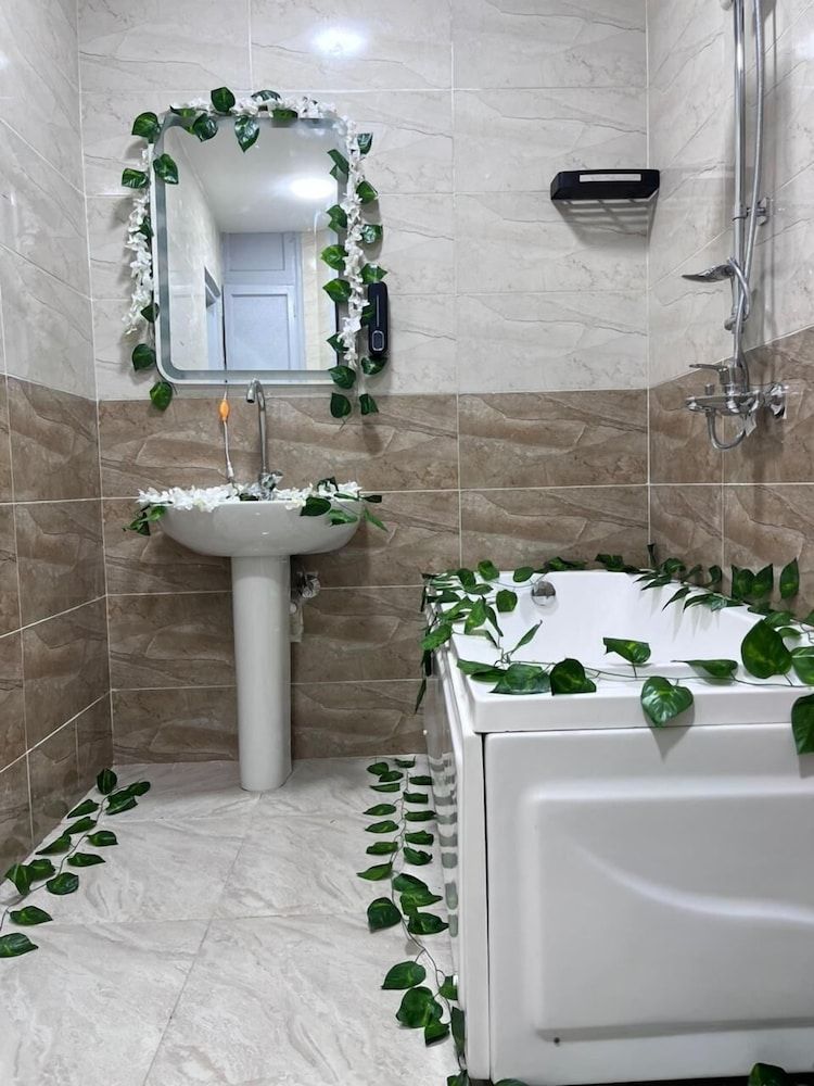 New royai studio Family Apartment, Balcony, City View 16