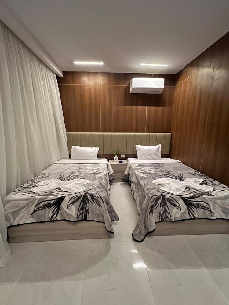 Royal Home Hotel
