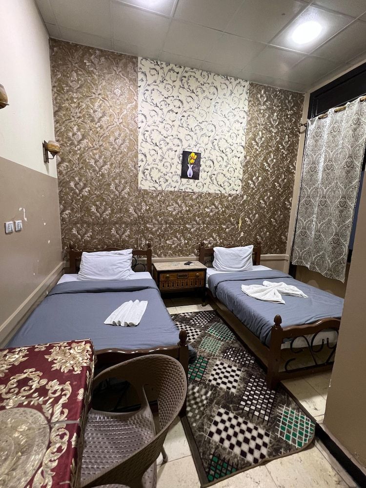 One Season Hostel Deluxe Twin Room 2