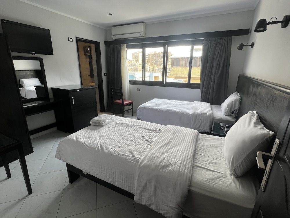 Helio Cairo Hotel Deluxe Twin Room 12