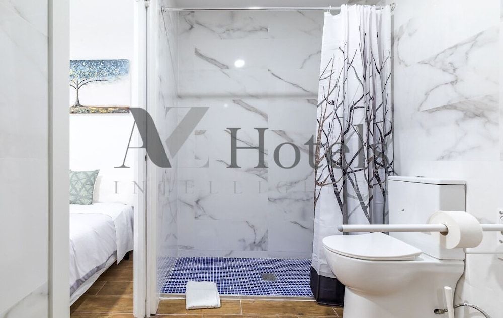 Standard Double Room, 1 Double Bed, Non Smoking, Private Bathroom