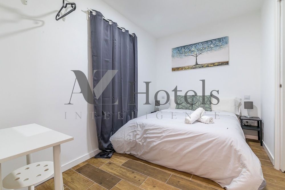 Standard Double Room, 1 Double Bed, Non Smoking, Private Bathroom