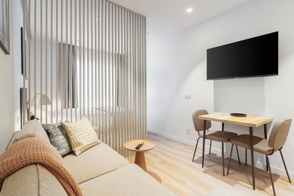 Limehome Madrid Calle Hurtado de Mendoza Studio 7