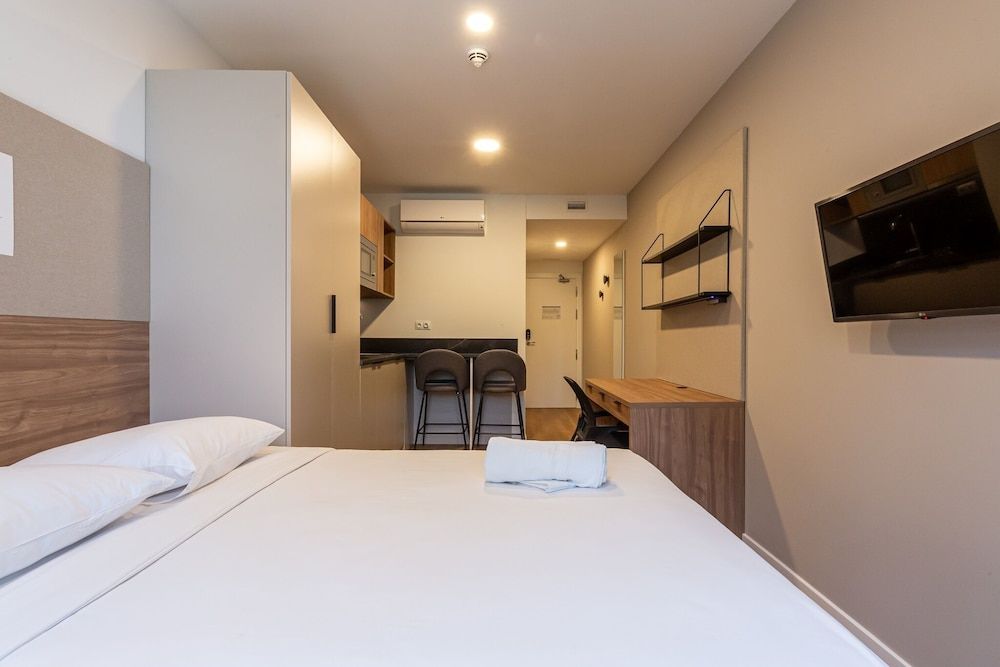 Standard Studio, Private Bathroom