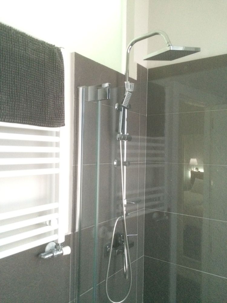 Diezmadrid Hostal City Double Room, 1 Double Bed, Non Smoking, City View 7