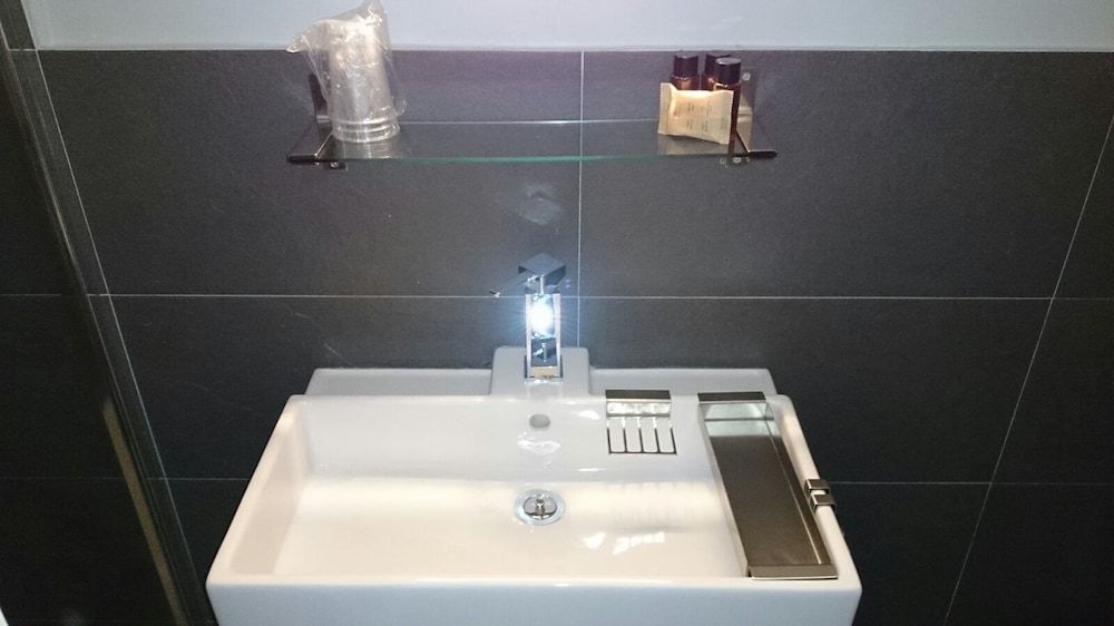 Diezmadrid Hostal City Double Room, 1 Double Bed, Non Smoking, City View 17