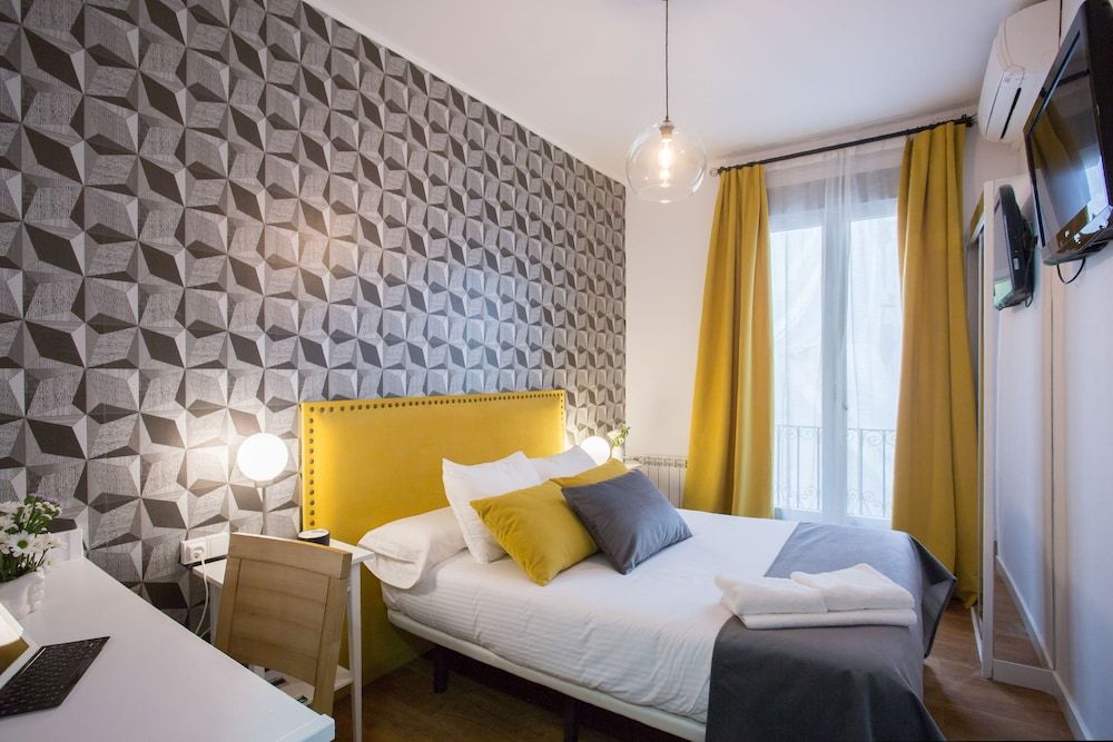 HA San Mateo Suites Double Room