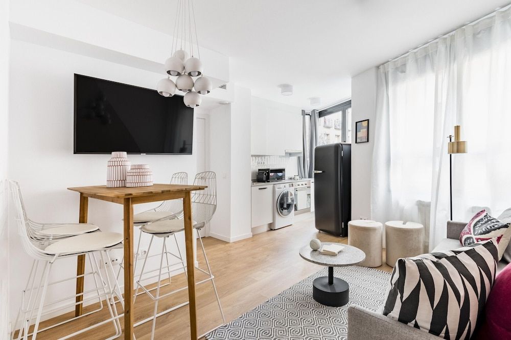 Color Apartments by Olala Homes Apartment, 1 Double Bed with Sofa bed 11