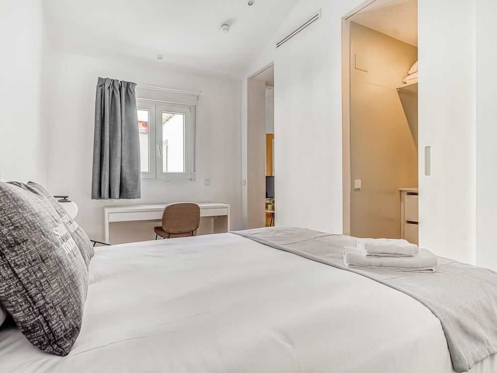 Limehome Madrid San Lorenzo One-Bedroom Apartment 5
