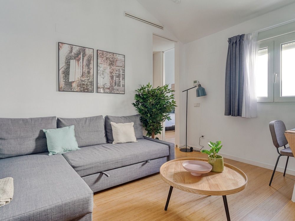 Limehome Madrid San Lorenzo One-Bedroom Apartment 16