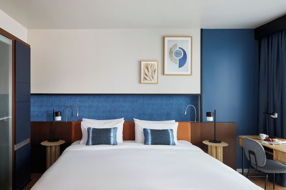 Premium Room, 1 King Bed