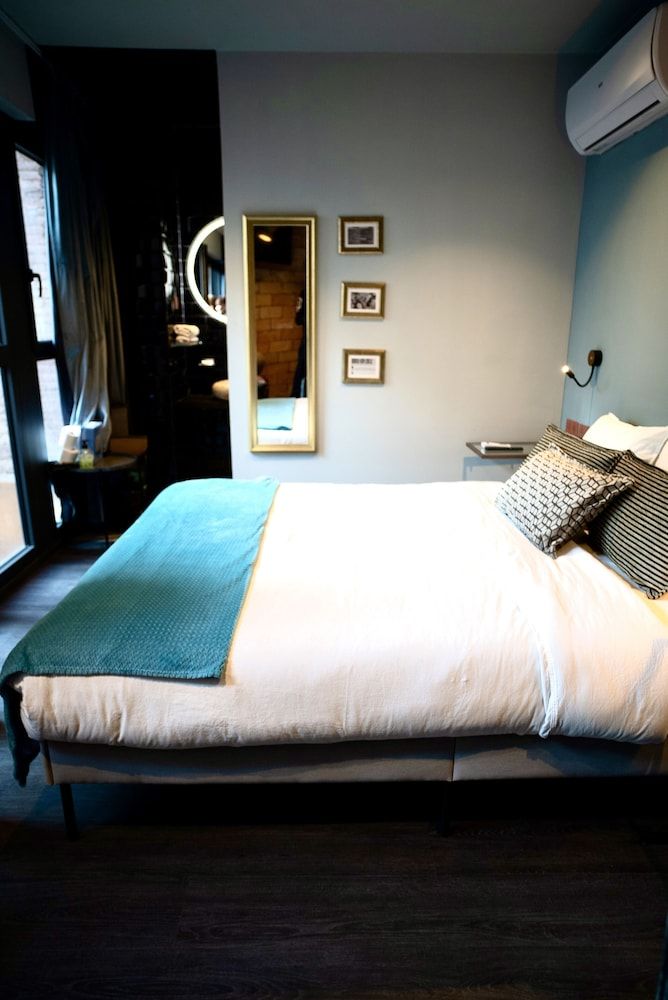 Hotel Lincoln Lounge Exclusive Double Room 3