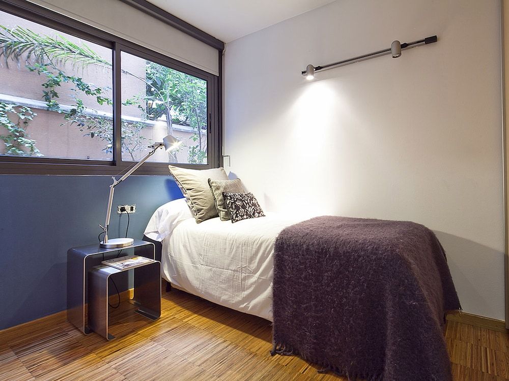 Standard Apartment, 3 Bedrooms, Patio