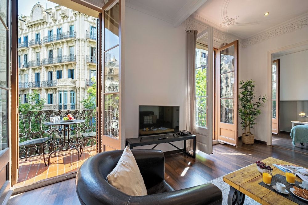 Superior Apartment, Balcony, City View