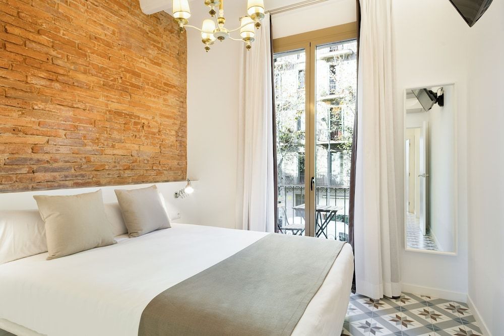 Deluxe Apartment, City View
