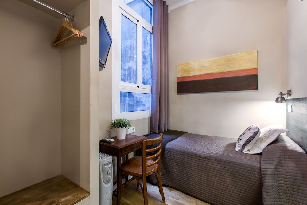 Small Single Room