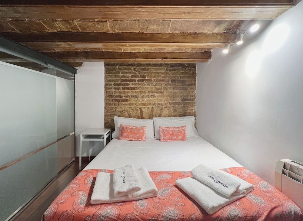 Stay U-nique Apartments Plaça Universitat Apartment (2 Bedrooms) 2