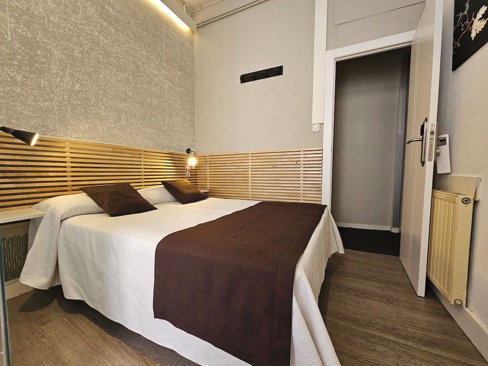 Habitación doble matrimonial baño privado interior