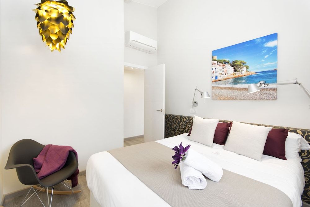 Three-Bedroom Apartment with Terrace