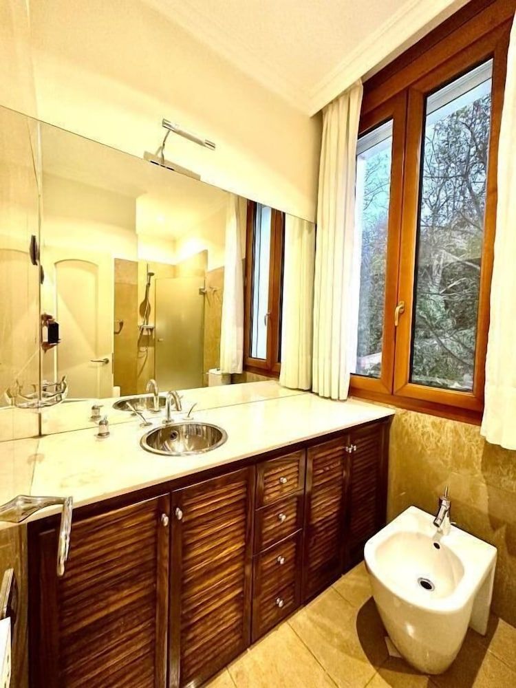 Spirit of Queen Superior Quadruple Room 4