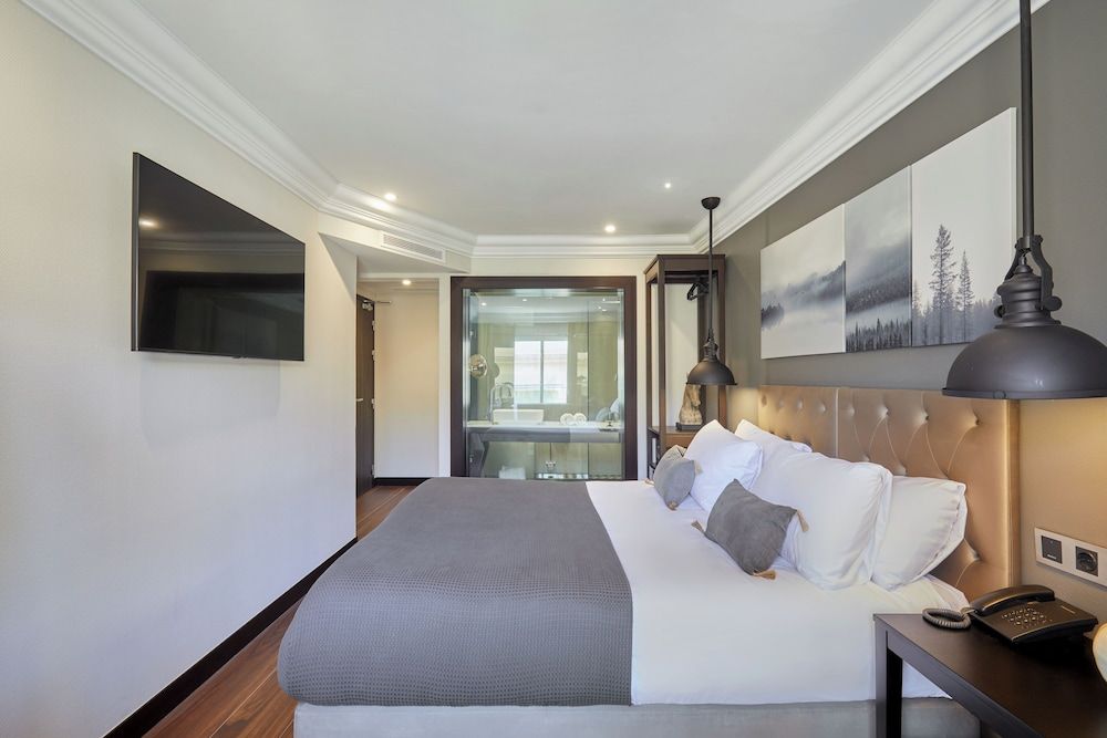 Hotel Cortes Rambla Superior Double Room 3